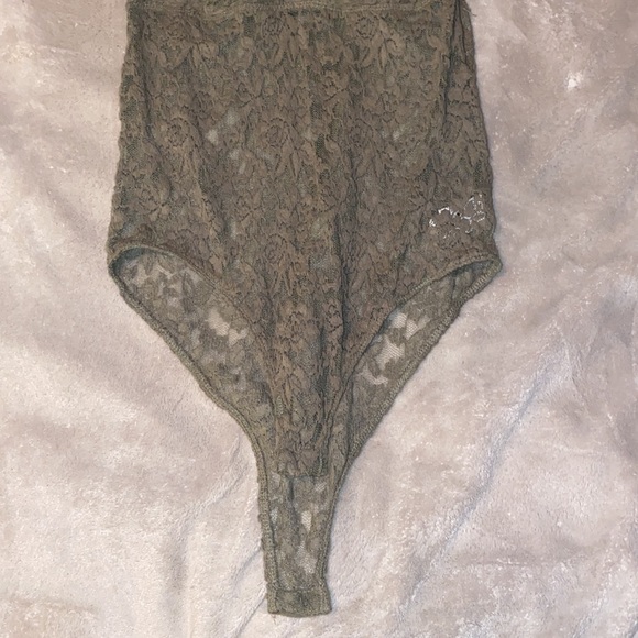 Streetwear Society Bodysuit - Picture 2 of 4